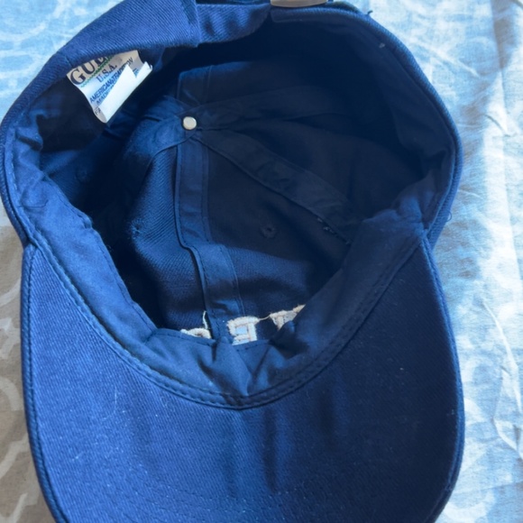 Guess brand baseball cap - Picture 2 of 2